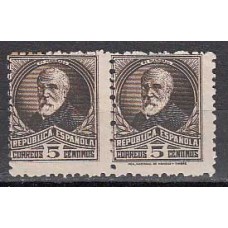 España Variedades 1932 Edifil 663t ** Mnh  Pareja un sello sin pie de imprenta