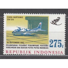 Indonesia - Correo 1983 Yvert 1002 ** Mnh  Avión