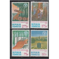 Indonesia - Correo 1984 Yvert 1019/22 ** Mnh