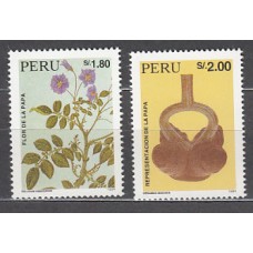 Peru - Correo 1995 Yvert 1044/5 ** Mnh Flores