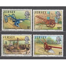 Jersey - Correo 1975 Yvert 108/11 ** Mnh Cañones