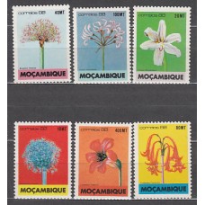 Mozambique - Correo Yvert 1083/8 ** Mnh  Flores