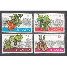 Uganda - Correo Yvert 152/5 ** Mnh  Frutos