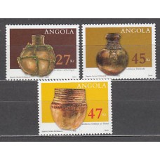 Angola Correo Yvert 1541/3 ** Mnh   Cerámicas