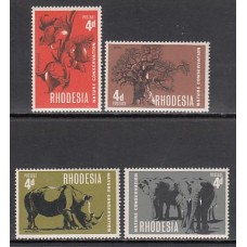 Rodesia del Sur - Correo Yvert 158/61 ** Mnh  Flora