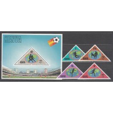 Kenya - Correo Yvert 224/7+Hb 17 ** Mnh  Deportes fútbol