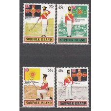 Norfolk - Correo Yvert 294/7 ** Mnh Uniformes Militares