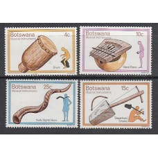 Botswana - Correo Yvert 295/8 ** Mnh  Navidad flora