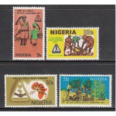 Nigeria - Correo Yvert 339/42 ** Mnh  Scoutismo