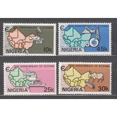 Nigeria - Correo Yvert 387/90 ** Mnh