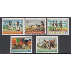 Lesotho - Correo Yvert 475/9 ** Mnh  Scoutismo