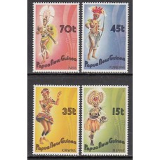 Papua y Nueva Guinea - Correo Yvert 530/3 ** Mnh Danzas