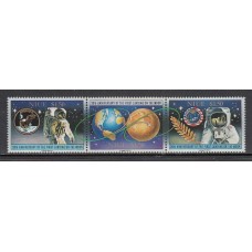 Niue - Correo Yvert 544/6 ** Mnh Astro