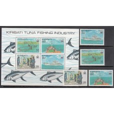 Kiribati - Correo Yvert 56/9+H 3 ** Mnh Fauna. Peces