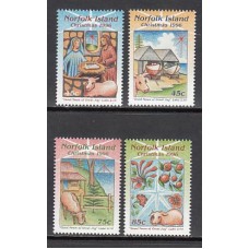 Norfolk - Correo Yvert 609/12 ** Mnh Navidad