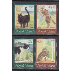 Norfolk - Correo Yvert 631/4 ** Mnh Fauna. Gatos