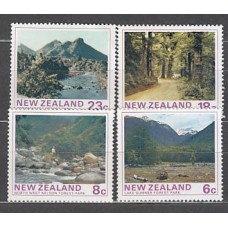 Nueva Zelanda - Correo 1975 Yvert 635/8 ** Mnh Parques Nacionales
