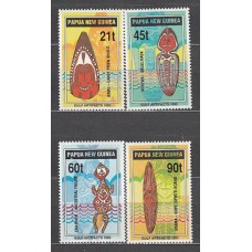Papua y Nueva Guinea - Correo Yvert 650/3 ** Mnh Artesania