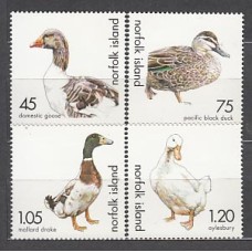 Norfolk - Correo Yvert 684/7 ** Mnh Fauna. Aves