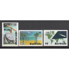 Barbuda - Correo Yvert 808/10 ** Mnh Astro