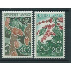 Gabon - Correo Yvert 231/2 ** Mnh  Frutos