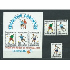 Gabon - Correo Yvert 497/9+Hb 42 ** Mnh  Deportes fútbol