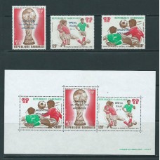 Gabon - Aereo Yvert 211/3+Hb 31 ** Mnh  Deportes fútbol