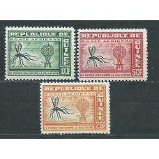 Guinea Republique - Aereo Yvert 16/8 ** Mnh  Medicina. Fauna