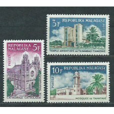 Madagascar - Correo 1967 Yvert 431/3 ** Mnh  Edificios religiosos