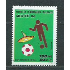 Madagascar - Correo 1986 Yvert 765 ** Mnh  Deportes fútbol