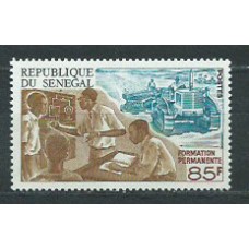 Senegal - Correo Yvert 415 ** Mnh