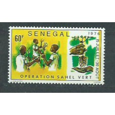 Senegal - Correo Yvert 438 ** Mnh