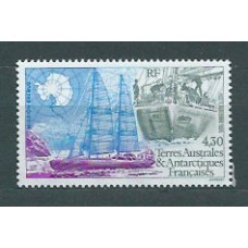 Tierras Australes - Aereo Yvert 134 ** Mnh Barco