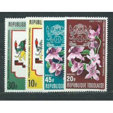 Togo - Correo Yvert 539/42 ** Mnh  Flores