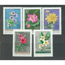 Vietnam del Norte - Correo Yvert 267/71 ** Mnh  Flores