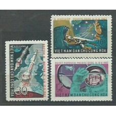 Vietnam del Norte - Correo Yvert 303/5 ** Mnh  Astro