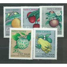 Vietnam del Norte - Correo Yvert 392/6 ** Mnh  Frutos