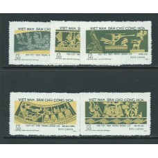 Vietnam del Norte - Correo Yvert 781/5 ** Mnh