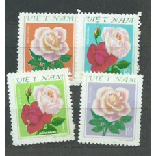 Vietnam Rep. Socialista - Correo 1980 Yvert 209/12 ** Mnh  Flores