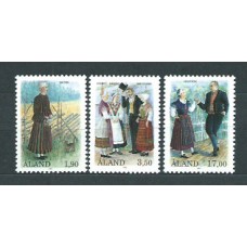 Aland Correo Yvert 72/4 Mnh ** Trajes regionales