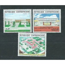 Centroafrica - Correo Yvert 798A/C ** Mnh  Medicina