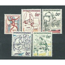 Checoslovaquia - Correo 1965 Yvert 1369/73 ** Mnh Deportes