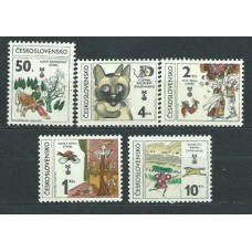 Checoslovaquia - Correo 1981 Yvert 2453/7 ** Mnh Ilustraciones