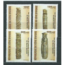 Costa de Marfil - Correo Yvert 1078/85 ** Mnh  Esculturas