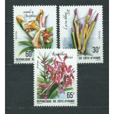 Costa de Marfil - Correo Yvert 485/7 ** Mnh  Flores