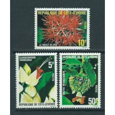 Costa de Marfil - Correo Yvert 523/5 ** Mnh  Flores