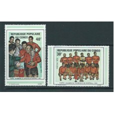 Congo Frances - Correo 1975 Yvert 375/6 * Mh  Deportes fútbol