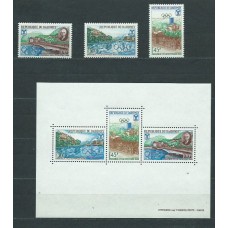 Dahomey - Correo Yvert 261/3+H.10 ** Mnh