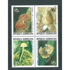 Dominicana - Correo 2001 Yvert 1452/5 ** Mnh Setas
