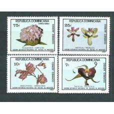 Dominicana - Aereo Yvert 394/7 ** Mnh Flora